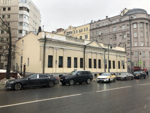 prodazha-mashinomesto-biznes-centr