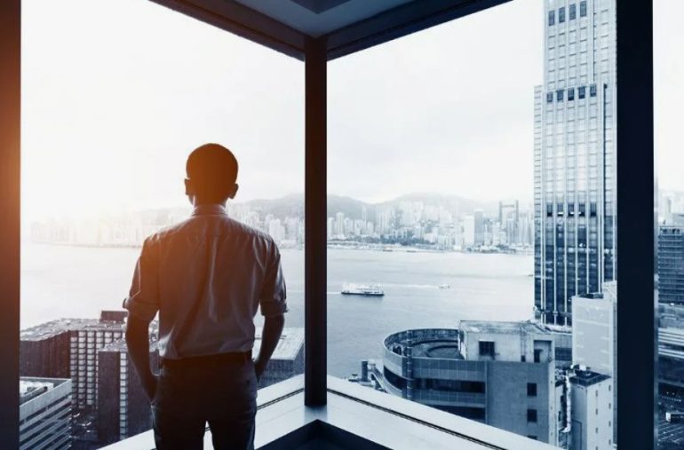 Тигран Хачатуров: От атомной энергетики до банковского сектора